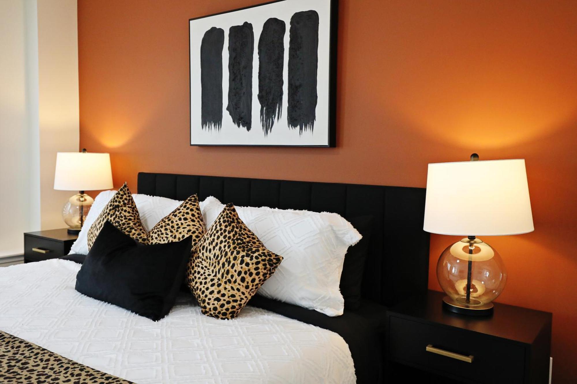 Elegant Retreat With King Beds,golf,disney,near Wem * Edmonton