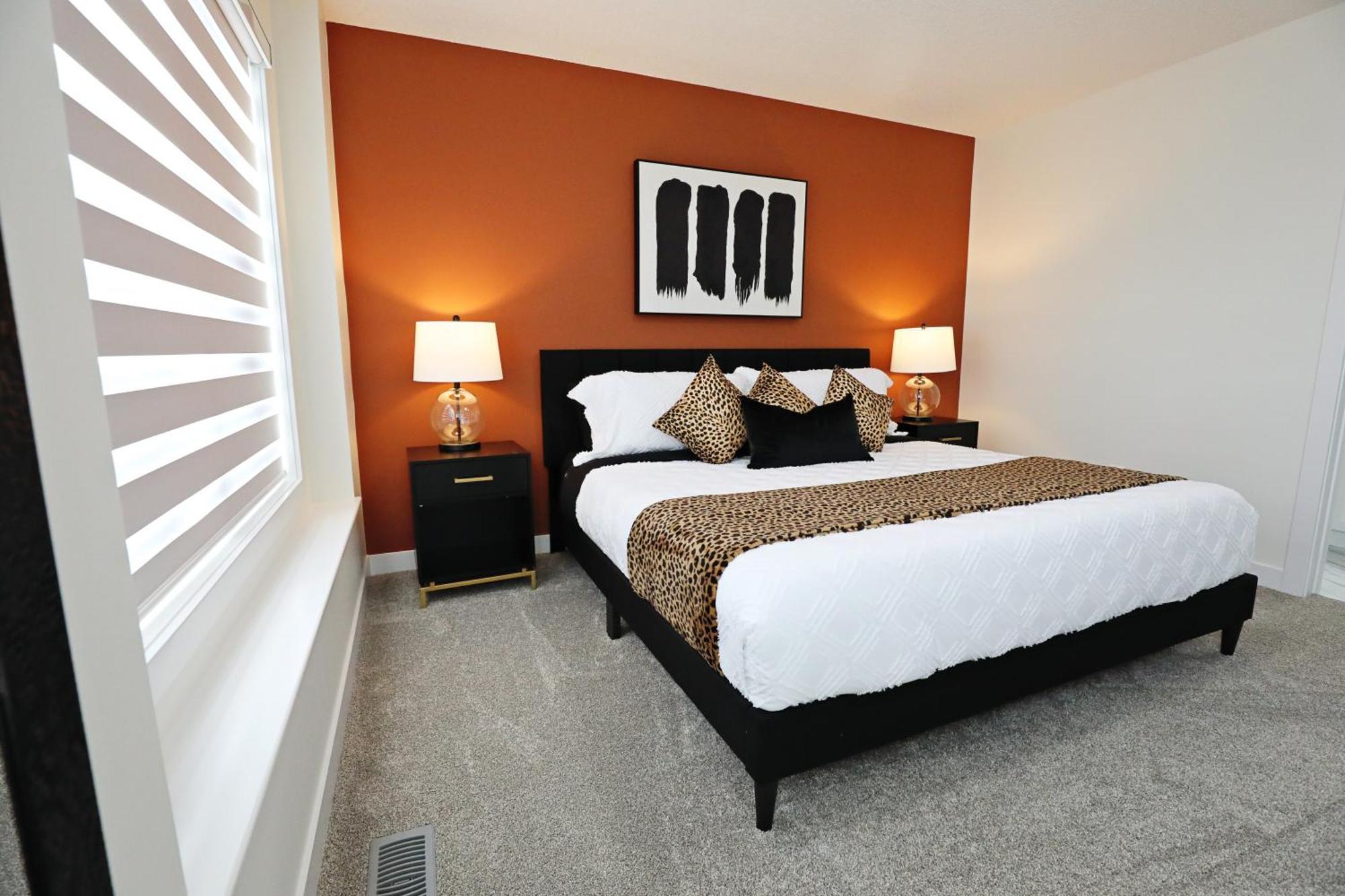 Holiday home Elegant Retreat With King Beds,golf,disney,near Wem Edmonton