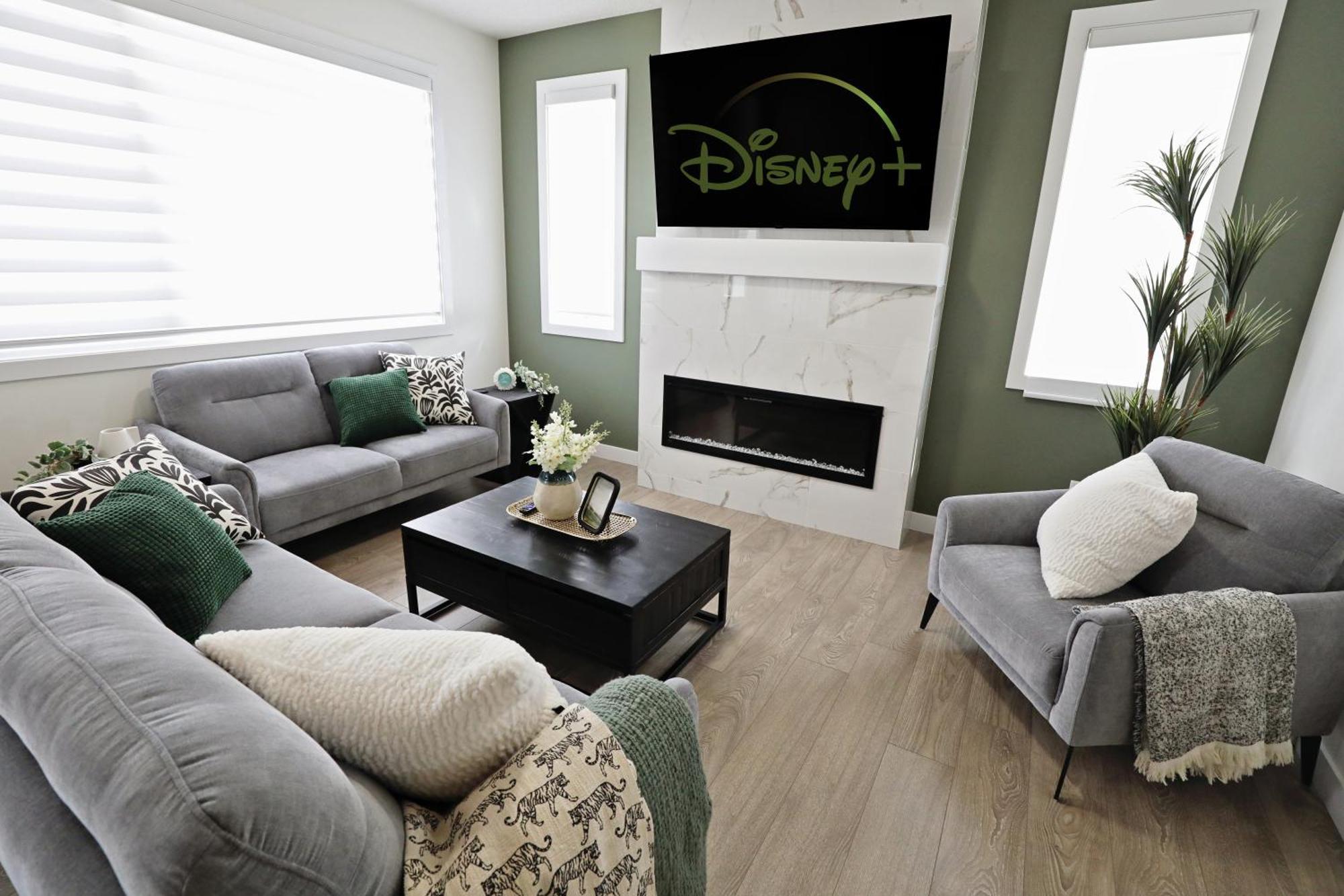 Holiday home Elegant Retreat With King Beds,golf,disney,near Wem Edmonton