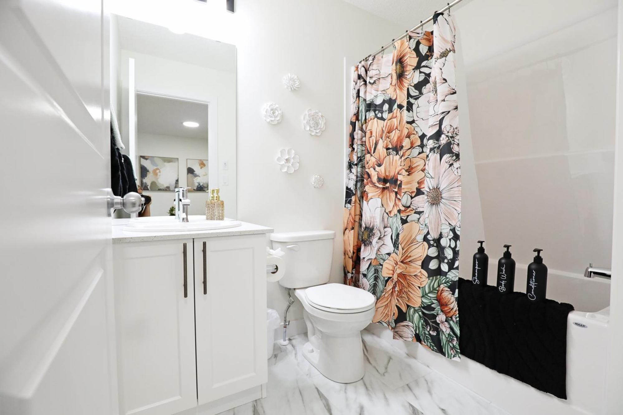 Elegant Retreat With King Beds,golf,disney,near Wem