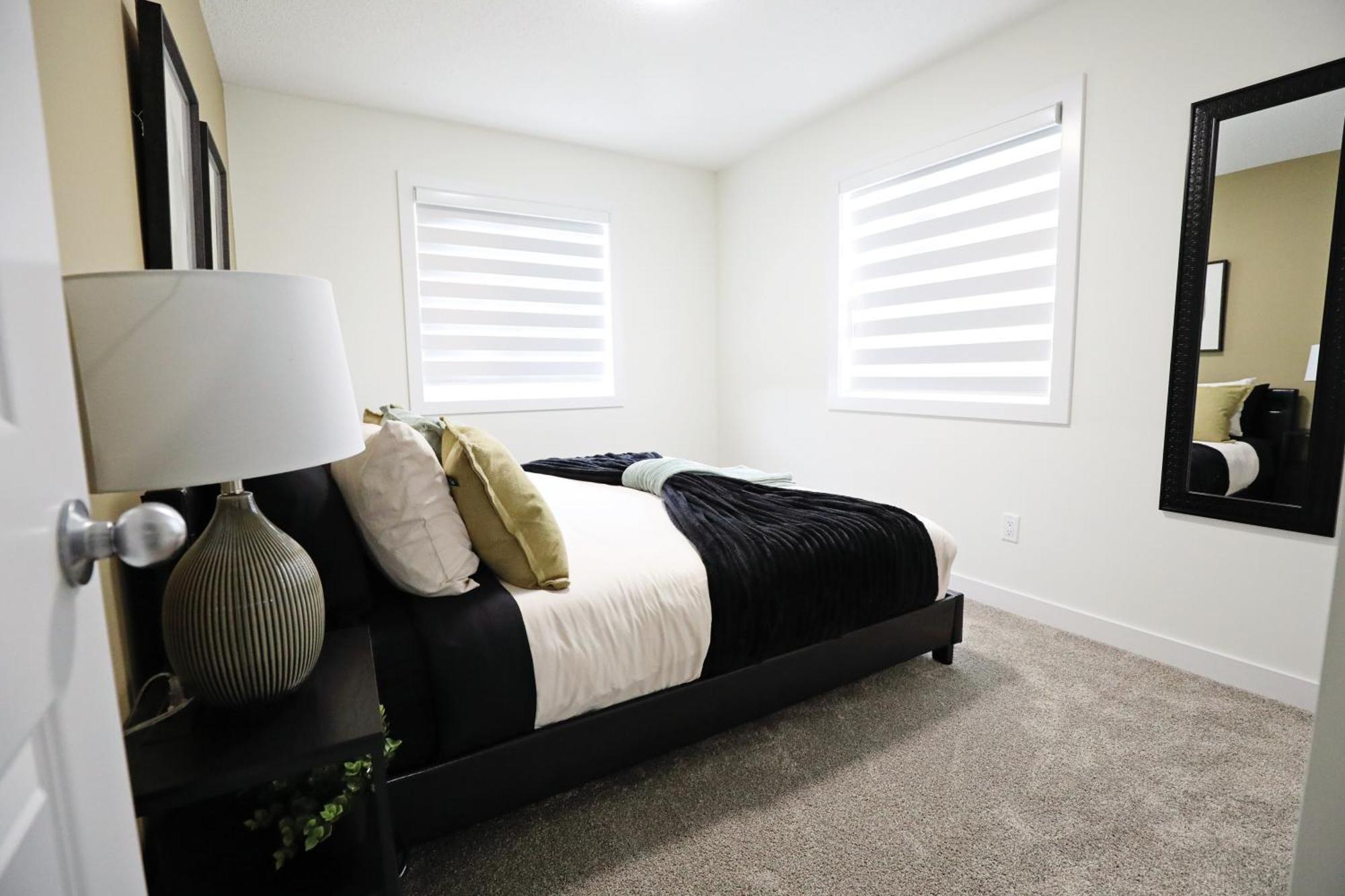 Elegant Retreat With King Beds,golf,disney,near Wem *